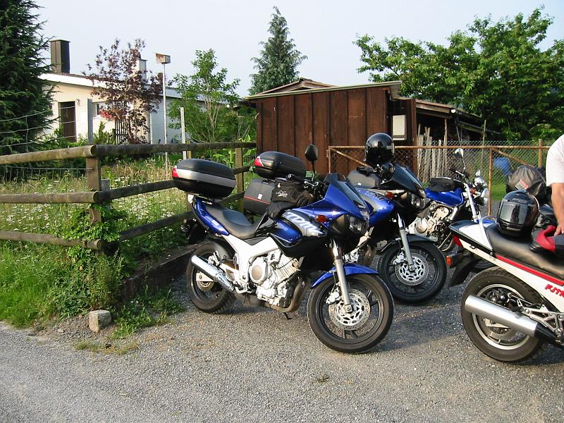 108-0866_IMG.JPG