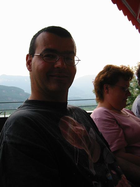 108-0887_IMG.JPG