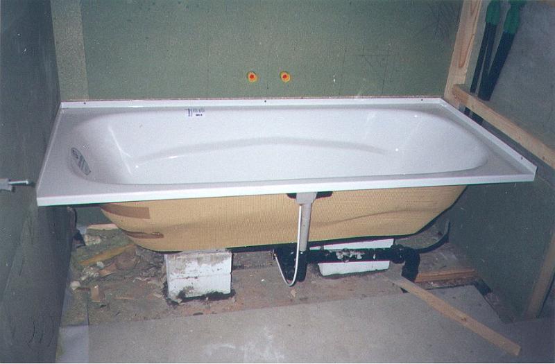 UB_128.jpg