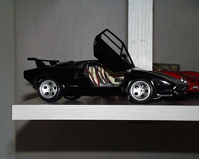Lambo.jpg